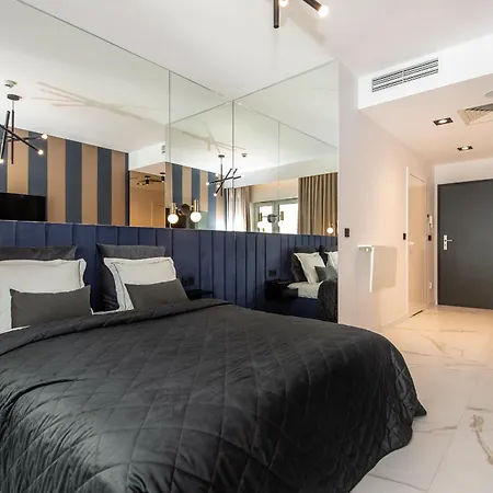 Super-apartamenty Vip Jacuzzi Iii Apartment *