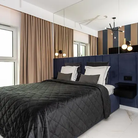 Super-apartamenty Vip Jacuzzi Iii דירה